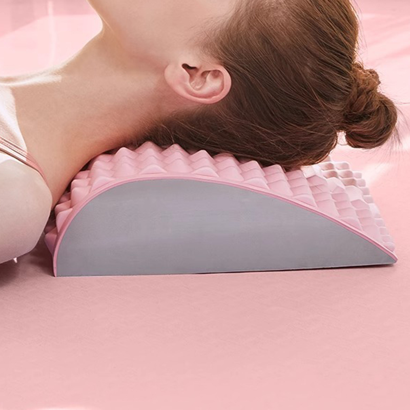 Подушка-массажер для спины и ш – обзор и цена Back Stretcher Lumbar